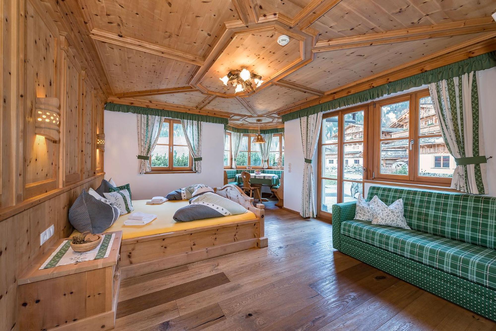 Chalets Almdorf Haidenberg Брунико Номер фото