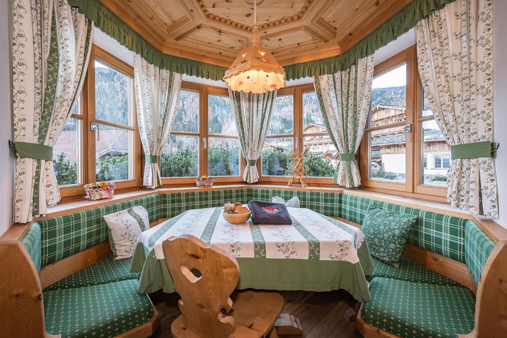 Chalets Almdorf Haidenberg Брунико Номер фото